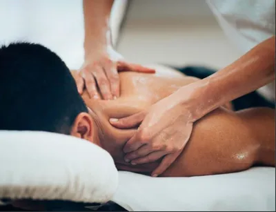 HOW MASSAGE THERAPY BENEFITS WORKOUT RECOVERY